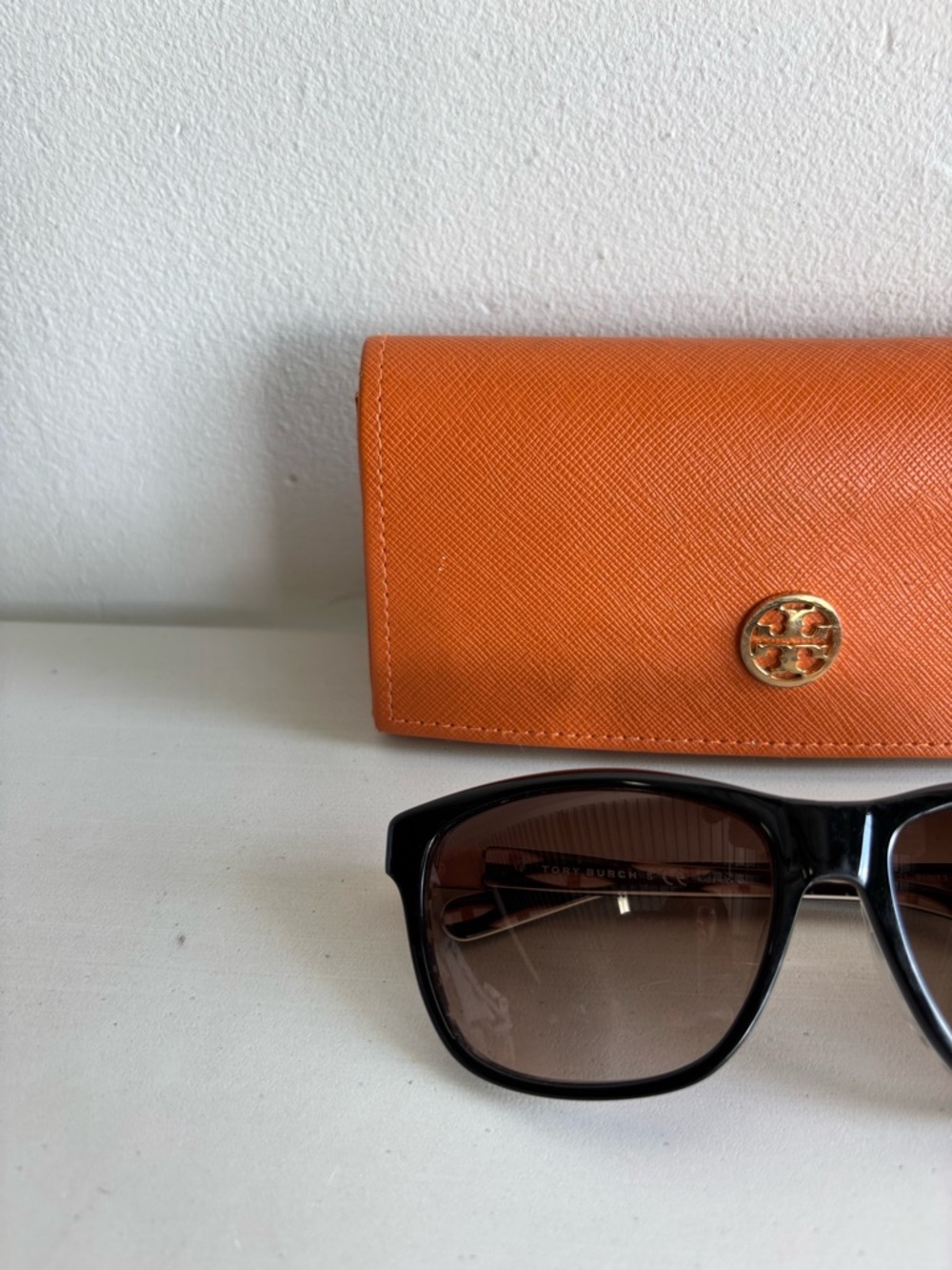 Tory Burch Orange Saffiano Wallet with tribal gradient brown Sunglasses